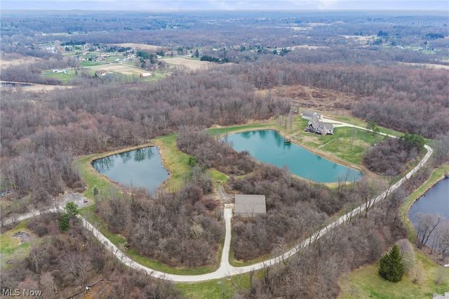 2197 S Medina Line Road, Wadsworth, OH 44281