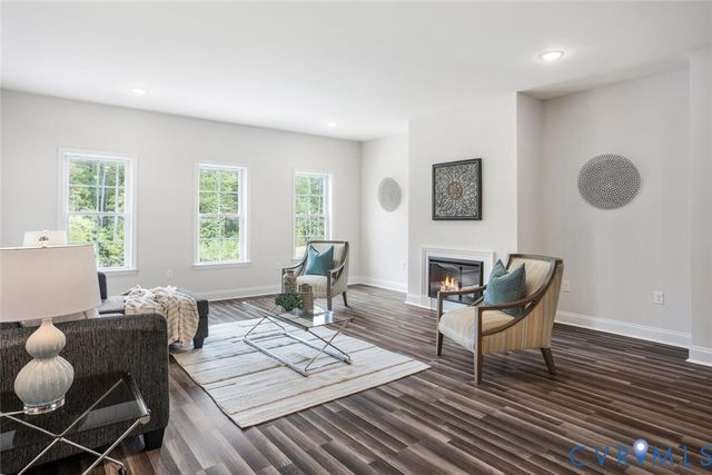 6408 Sanford Springs Cv, Midlothian, VA 23112