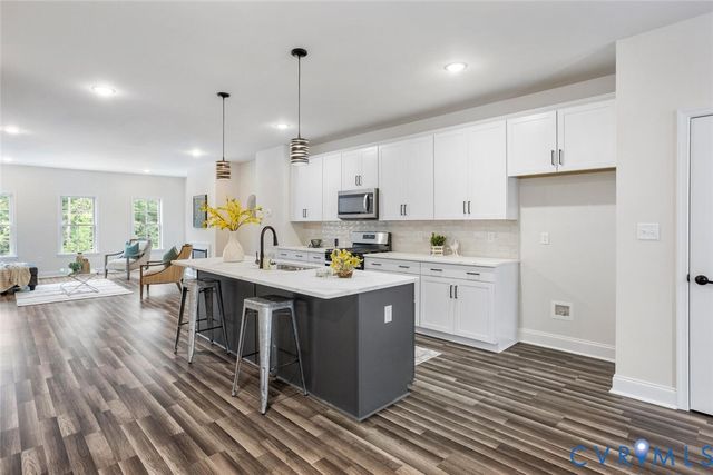 6408 Sanford Springs Cv, Midlothian, VA 23112