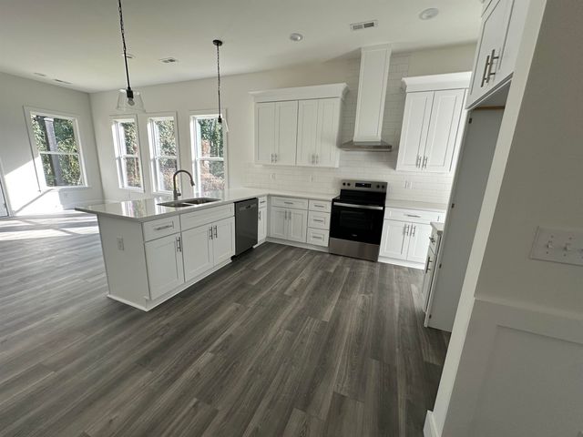 632 Perrin Drive, Spartanburg, SC 29307