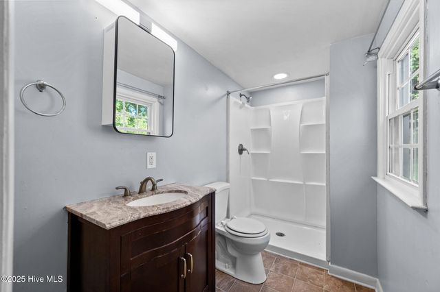 708 Barn Street, Jacksonville, NC 28540