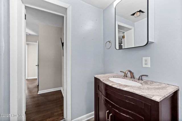 708 Barn Street, Jacksonville, NC 28540