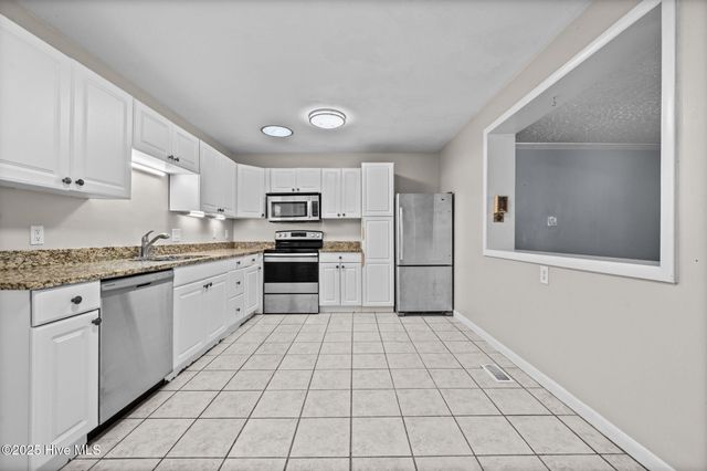 708 Barn Street, Jacksonville, NC 28540