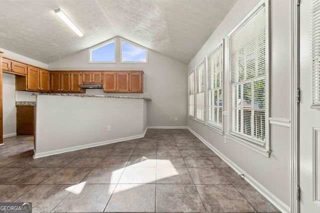 4215 Fox Chase Drive, Loganville, GA 30052