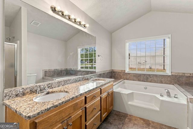 4215 Fox Chase Drive, Loganville, GA 30052