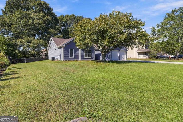 4215 Fox Chase Drive, Loganville, GA 30052