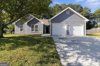 4215 Fox Chase Drive, Loganville, GA 30052