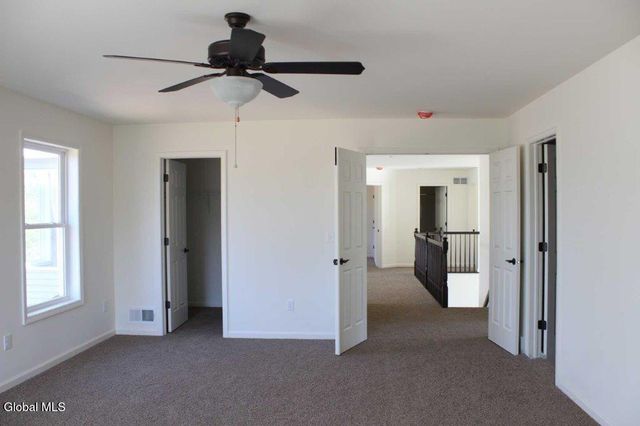 6 Karl Farm Road, Sand Lake, NY 12018