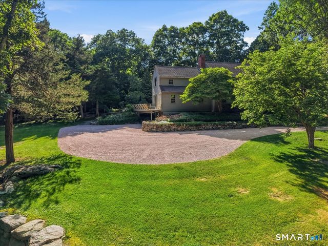 88 Tipping Rock Road, Stonington, CT 06378