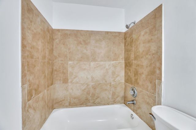 180 SW 78th Ave, Margate, FL 33068