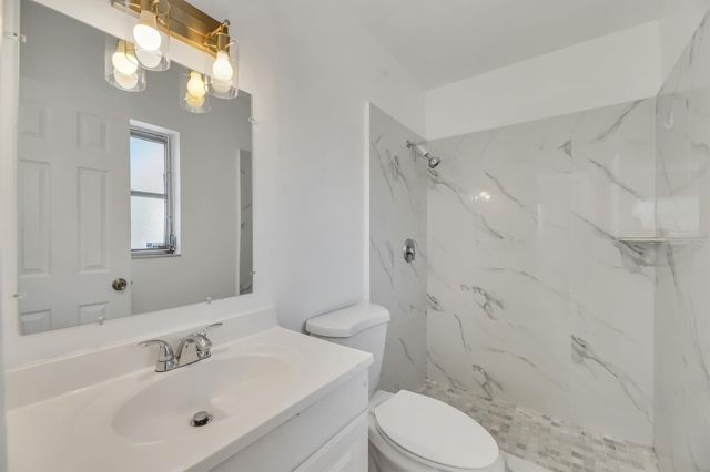 180 SW 78th Ave, Margate, FL 33068