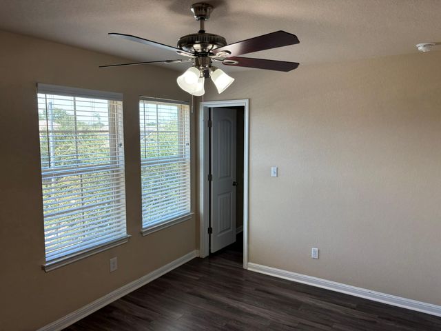 8113 Rosano ST, Round Rock, TX 78665