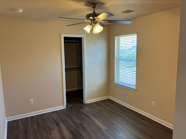 8113 Rosano ST, Round Rock, TX 78665
