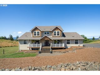 810 MARVIN Rd, Tillamook, OR 97141