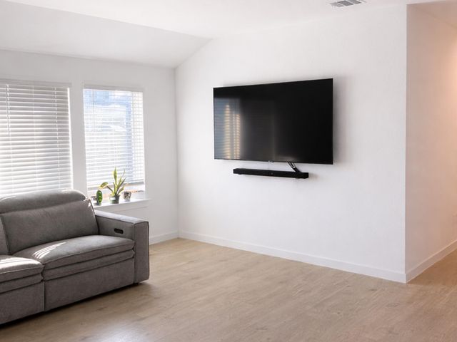 4983 Edgewood Drive, Arcola, TX 77545