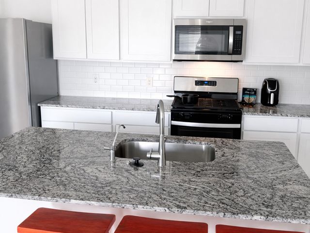 4983 Edgewood Drive, Arcola, TX 77545