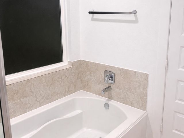 4983 Edgewood Drive, Arcola, TX 77545