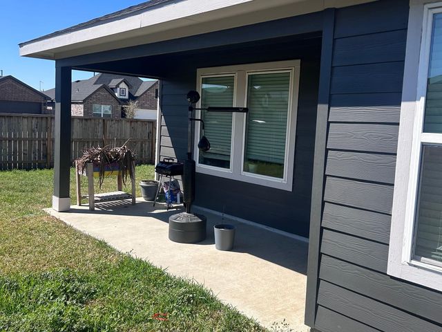 4983 Edgewood Drive, Arcola, TX 77545