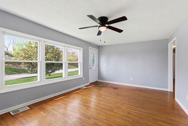 36 Aldridge Court, Frankfort, KY 40601