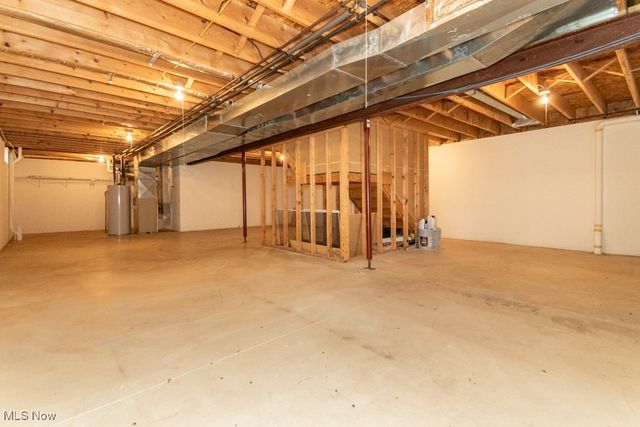 1964 Beringer Place, Geneva, OH 44041