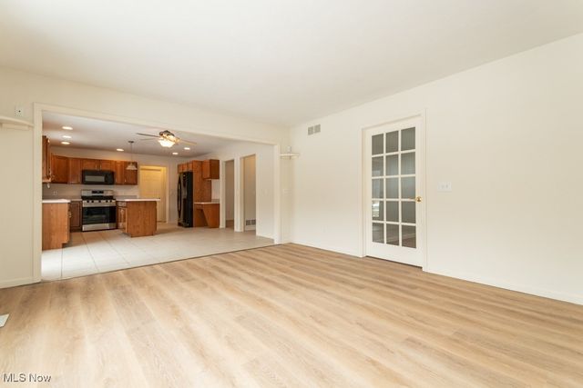 1964 Beringer Place, Geneva, OH 44041