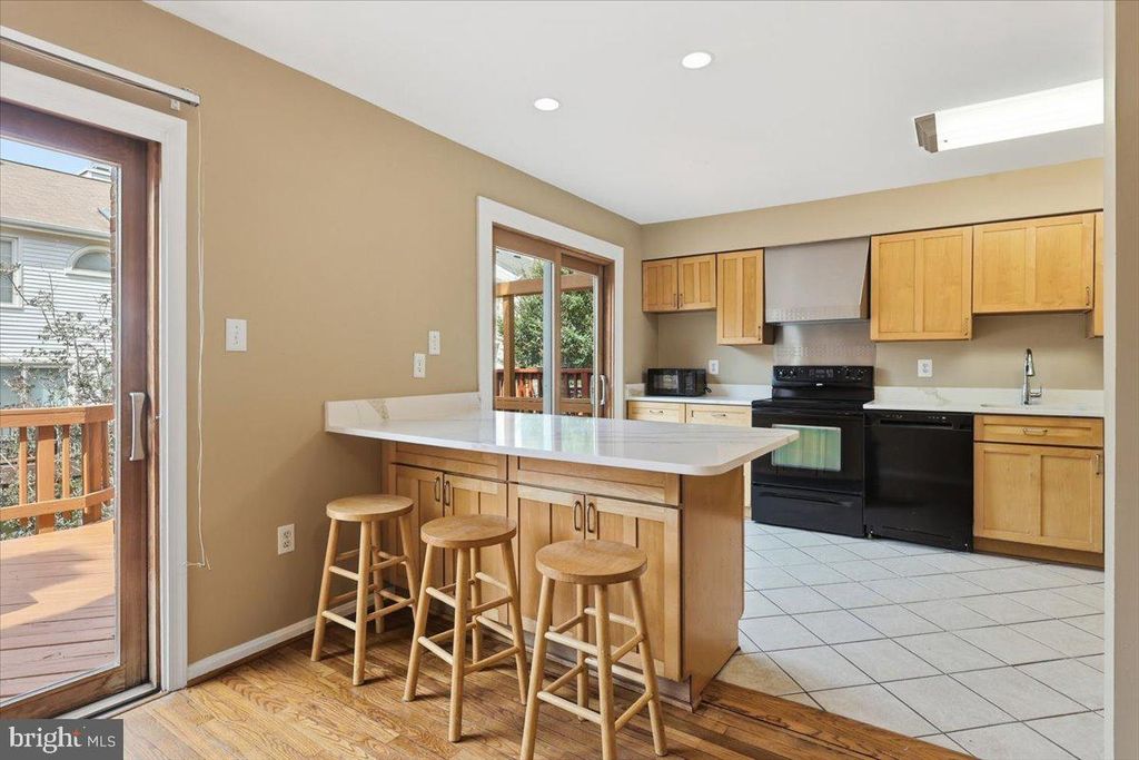 6168 FOREST CREEK CT, Springfield, VA 22152