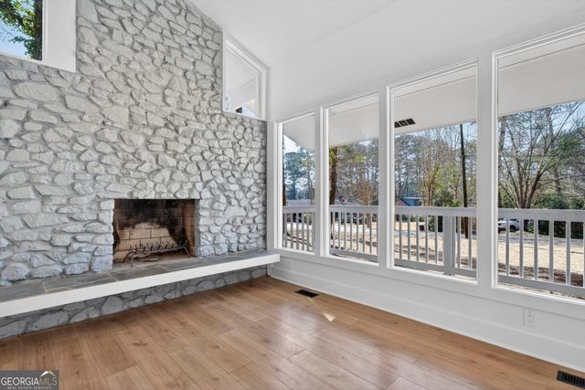 301 Crestview Drive, Eatonton, GA 31024