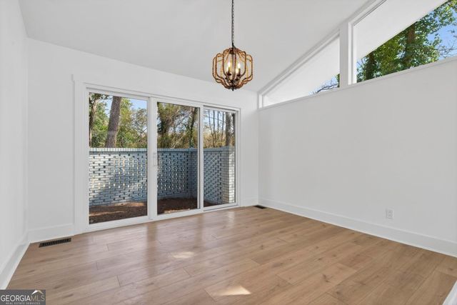 301 Crestview Drive, Eatonton, GA 31024