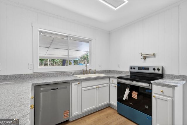 301 Crestview Drive, Eatonton, GA 31024