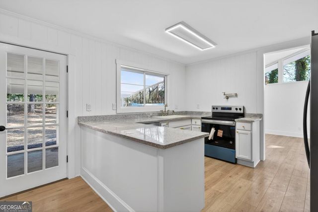 301 Crestview Drive, Eatonton, GA 31024