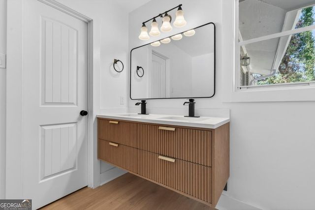 301 Crestview Drive, Eatonton, GA 31024