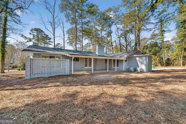 301 Crestview Drive, Eatonton, GA 31024