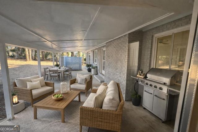 301 Crestview Drive, Eatonton, GA 31024