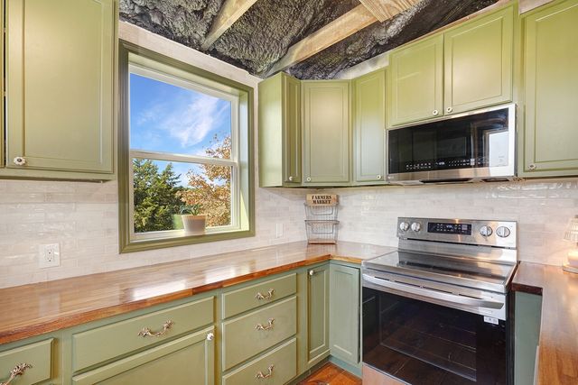 1696 County Road 222, Gainesville, TX 76240