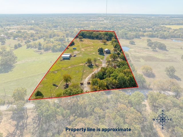 1696 County Road 222, Gainesville, TX 76240