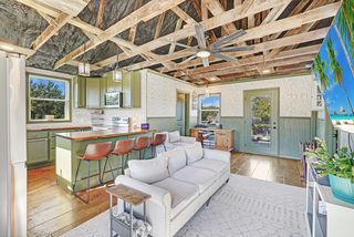 1696 County Road 222, Gainesville, TX 76240