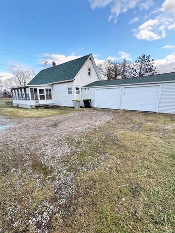 116 E Willow Street, Butler, IN 46721