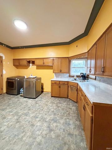 116 E Willow Street, Butler, IN 46721