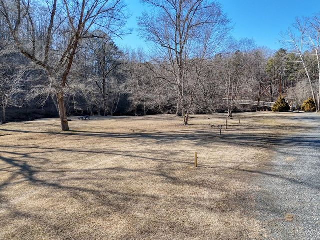 29 34th Street, Ellijay, GA 30540