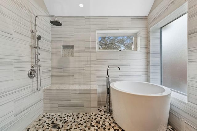 320 El Socorro, Austin, TX 78732