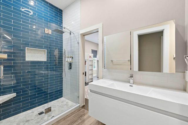 320 El Socorro, Austin, TX 78732