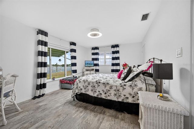 226 SPRING LAKE BOULEVARD NW, Port Charlotte, FL 33952