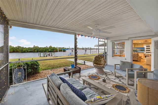 226 SPRING LAKE BOULEVARD NW, Port Charlotte, FL 33952