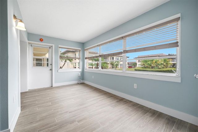 5242 OPAL LANE 104, New Port Richey, FL 34652