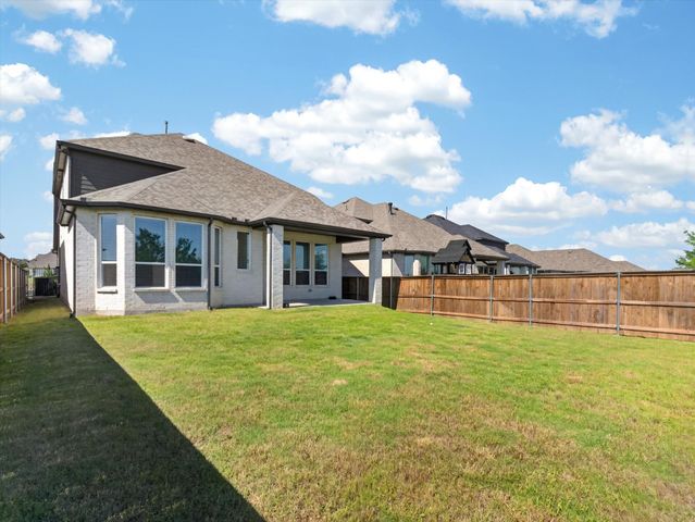 422 Firecrest Lane, Celina, TX 75009
