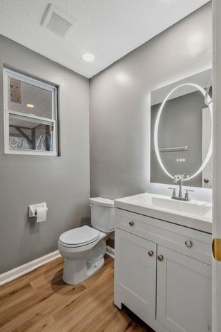 5144 Roxborough Dr, Hermitage, TN 37076