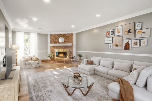 5144 Roxborough Dr, Hermitage, TN 37076