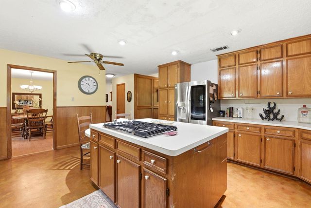 280 Mcgehee Road, Willis, TX 77378