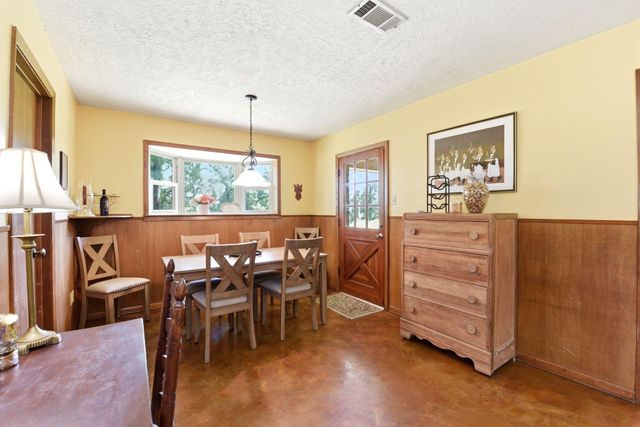 280 Mcgehee Road, Willis, TX 77378