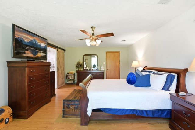 280 Mcgehee Road, Willis, TX 77378